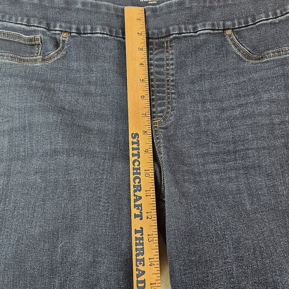 Chicos Pull On Jeggings 16R Dark Blue Denim Jeans Chicos Size 3R - Picture 3 of 10